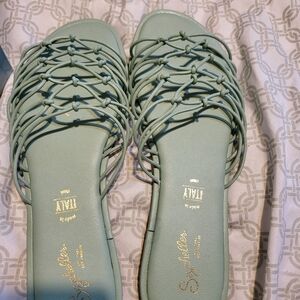 NWOT Seychelles Authentic Slides Size 11 in original box